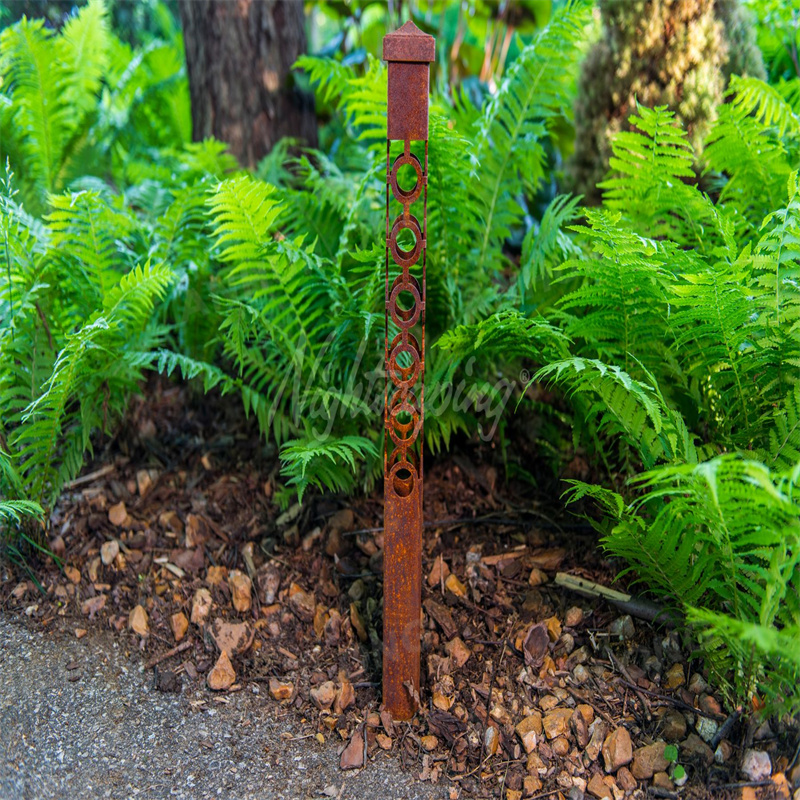 environmentally friendly rust color lights For Gardening Articles